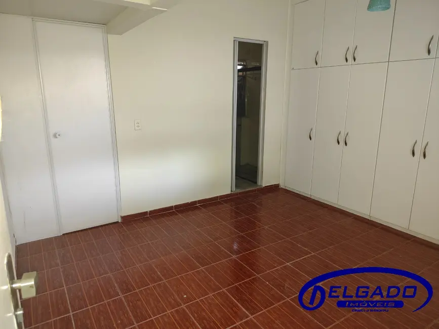 Foto 4 de Casa com 2 quartos para alugar, 75m2 em Centro, Itaborai - RJ