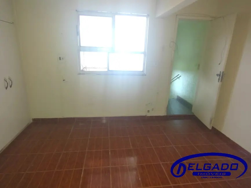Foto 5 de Casa com 2 quartos para alugar, 75m2 em Centro, Itaborai - RJ