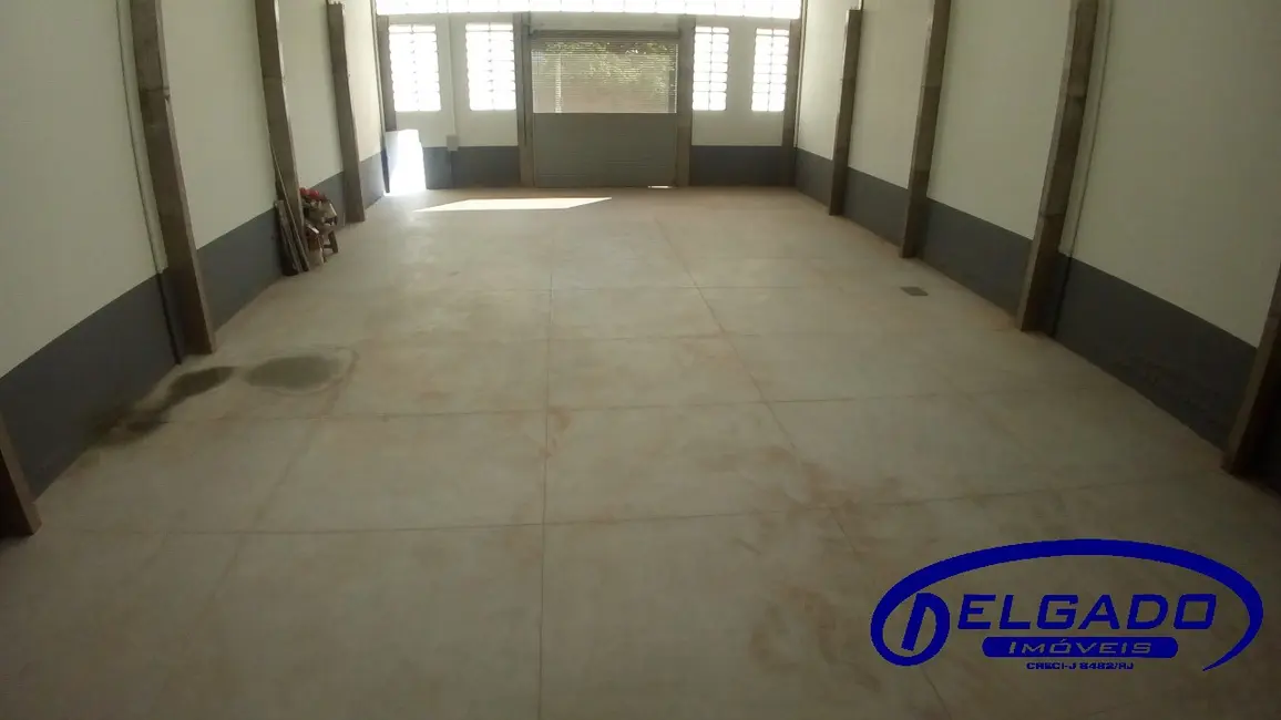 Loja para alugar, 100m2 em Centro, Itaborai - RJ - imagem 5 Foto 5 de Loja para alugar, 100m2 em Centro, Itaborai - RJ