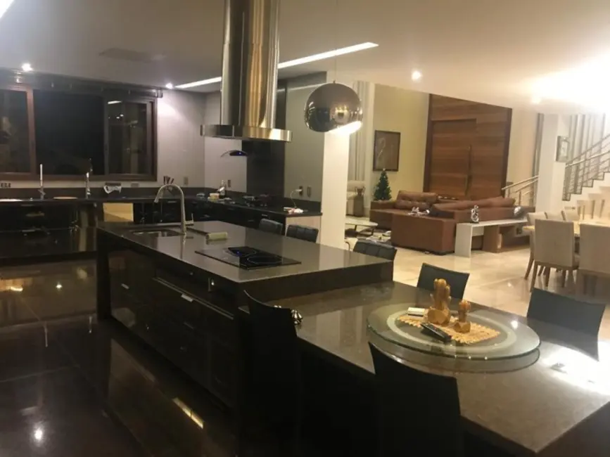 Casa de Condomínio com 3 quartos à venda, 800m2 em Park Way, Brasilia - DF - imagem 6 Foto 6 de Casa de Condomínio com 3 quartos à venda, 800m2 em Park Way, Brasilia - DF