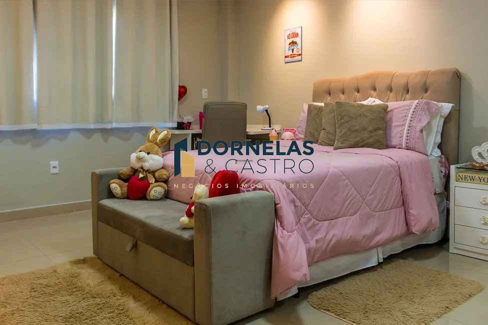 Casa de Condomínio com 5 quartos à venda, 1120m2 em Setor Habitacional Arniqueira (Águas Claras), Brasilia - DF - imagem 9 Foto 9 de Casa de Condomínio com 5 quartos à venda, 1120m2 em Setor Habitacional Arniqueira (Águas Claras), Brasilia - DF