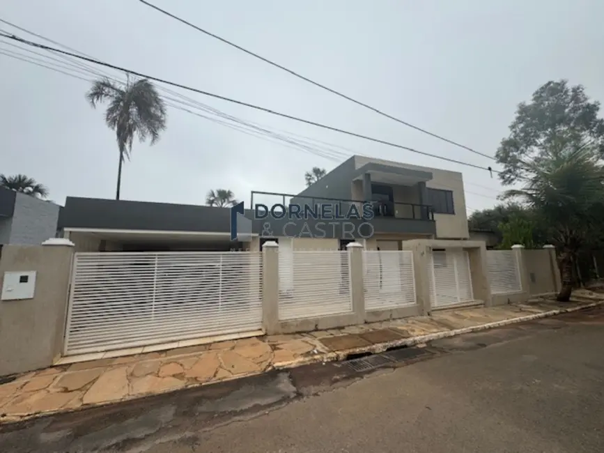 Casa de Condomínio com 3 quartos à venda, 603m2 em Setor Habitacional Vicente Pires, Brasilia - DF - imagem 5 Foto 5 de Casa de Condomínio com 3 quartos à venda, 603m2 em Setor Habitacional Vicente Pires, Brasilia - DF