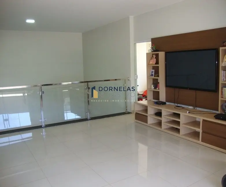 Casa com 4 quartos à venda, 280m2 em Riacho Fundo I, Brasilia - DF - imagem 2 Foto 2 de Casa com 4 quartos à venda, 280m2 em Riacho Fundo I, Brasilia - DF