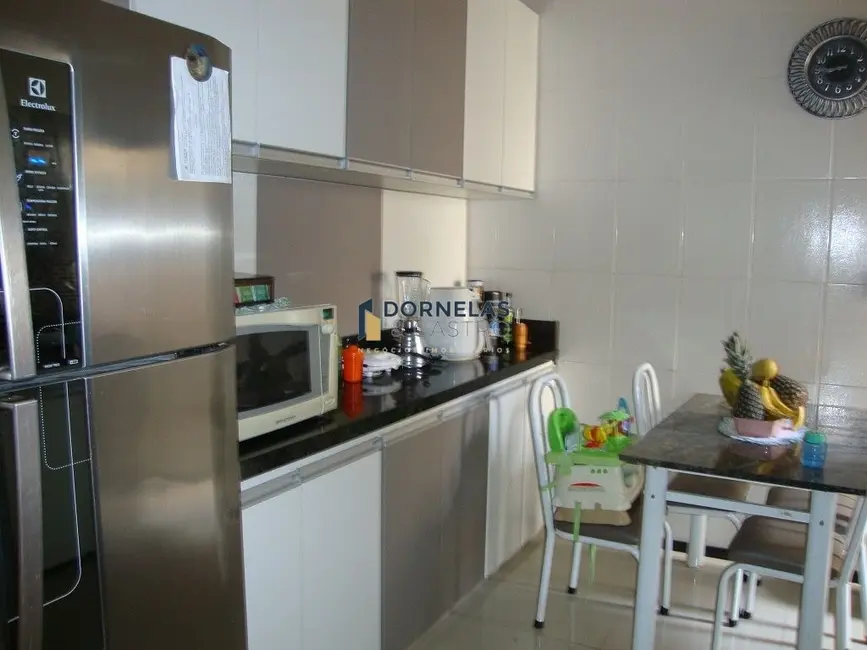 Casa com 4 quartos à venda, 280m2 em Riacho Fundo I, Brasilia - DF - imagem 6 Foto 6 de Casa com 4 quartos à venda, 280m2 em Riacho Fundo I, Brasilia - DF