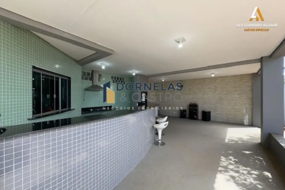 Casa de Condomínio com 3 quartos à venda, 800m2 em Setor Habitacional Arniqueira (Águas Claras), Brasilia - DF - imagem 3 Foto 3 de Casa de Condomínio com 3 quartos à venda, 800m2 em Setor Habitacional Arniqueira (Águas Claras), Brasilia - DF