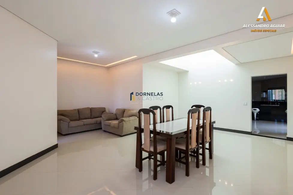 Casa de Condomínio com 3 quartos à venda, 800m2 em Setor Habitacional Arniqueira (Águas Claras), Brasilia - DF - imagem 7 Foto 7 de Casa de Condomínio com 3 quartos à venda, 800m2 em Setor Habitacional Arniqueira (Águas Claras), Brasilia - DF