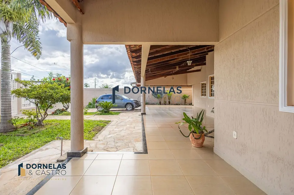 Casa de Condomínio com 4 quartos à venda, 800m2 em Setor Habitacional Vicente Pires, Brasilia - DF - imagem 4 Foto 4 de Casa de Condomínio com 4 quartos à venda, 800m2 em Setor Habitacional Vicente Pires, Brasilia - DF