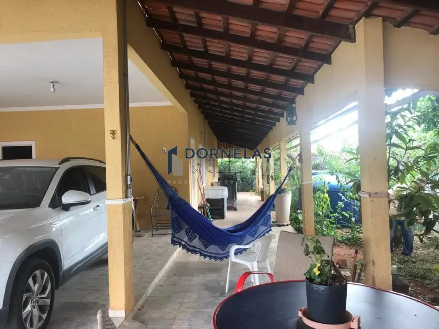 Casa de Condomínio com 3 quartos à venda, 875m2 em Setor Habitacional Vicente Pires, Brasilia - DF - imagem 3 Foto 3 de Casa de Condomínio com 3 quartos à venda, 875m2 em Setor Habitacional Vicente Pires, Brasilia - DF