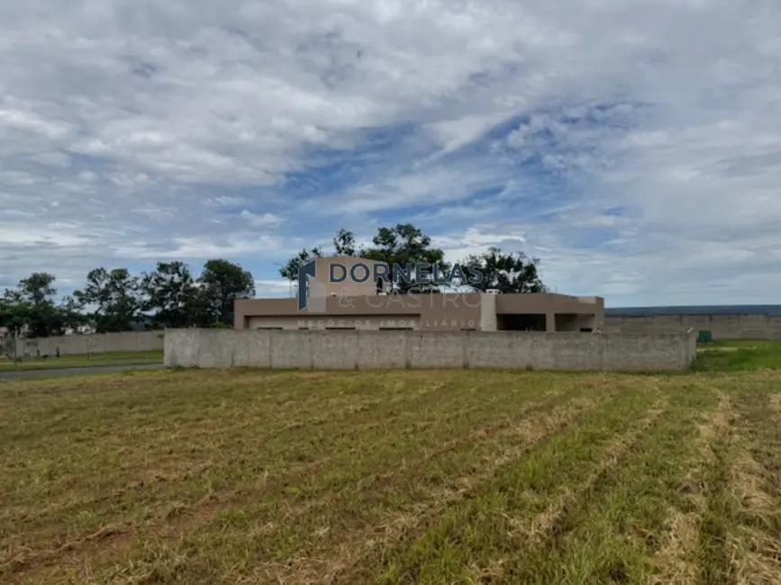 Terreno / Lote à venda, 370m2 em Residencial e Comercial Damha, Cidade Ocidental - GO - imagem 4 Foto 4 de Terreno / Lote à venda, 370m2 em Residencial e Comercial Damha, Cidade Ocidental - GO