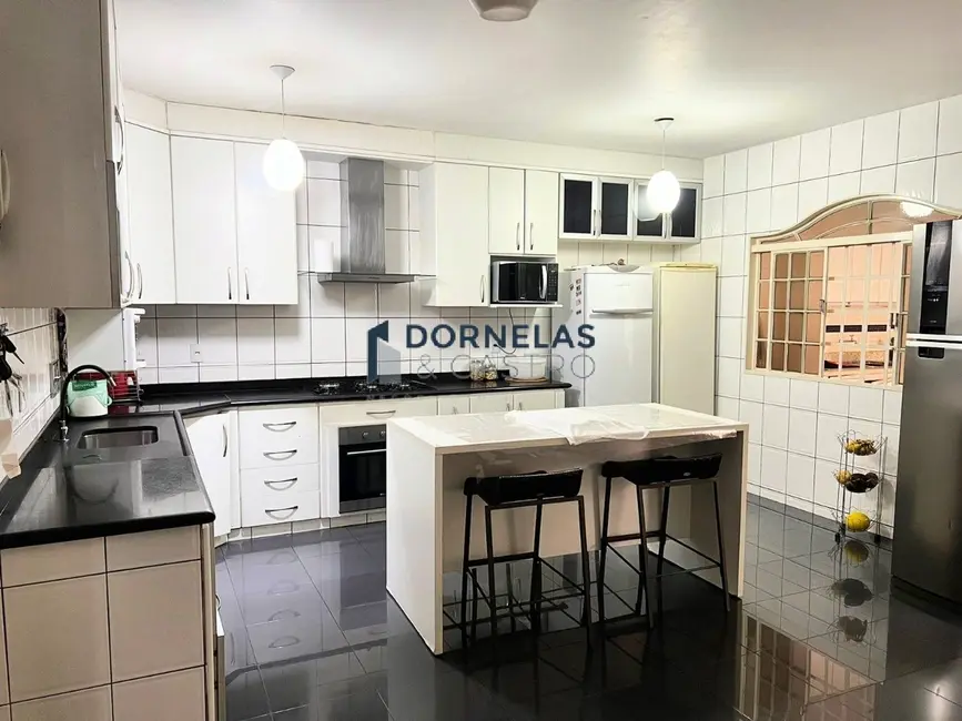 Foto 8 de Casa com 5 quartos à venda, 398m2 em Guará II, Brasilia - DF