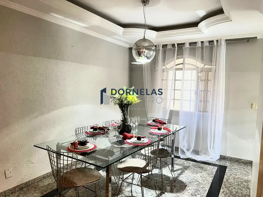 Foto 5 de Casa com 5 quartos à venda, 398m2 em Guará II, Brasilia - DF