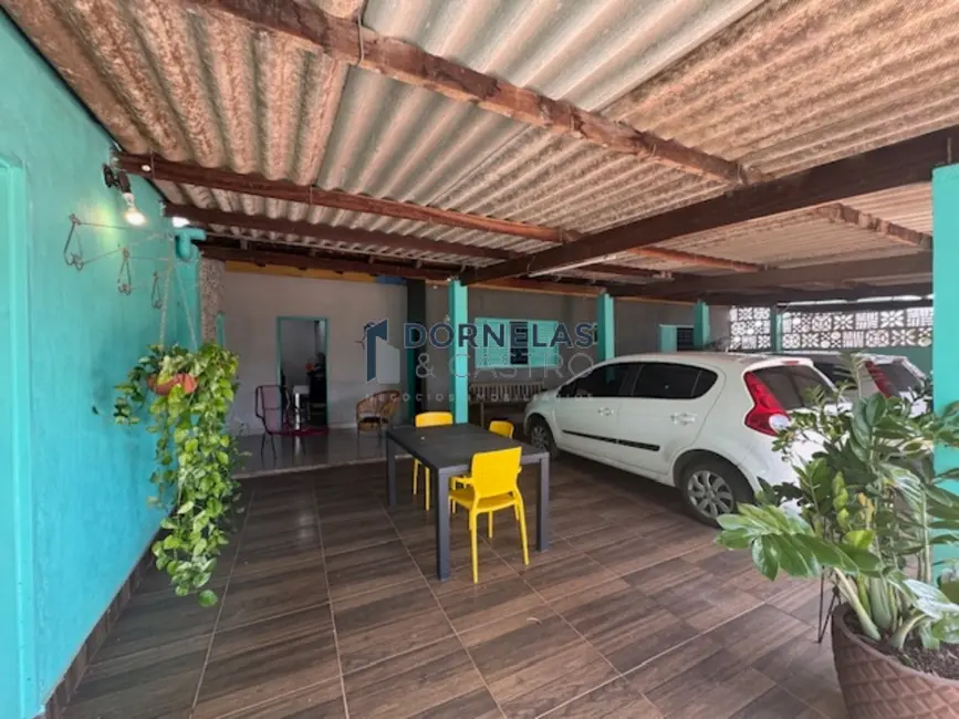 Foto 2 de Casa de Condomínio com 3 quartos à venda, 800m2 em Guará I, Brasilia - DF