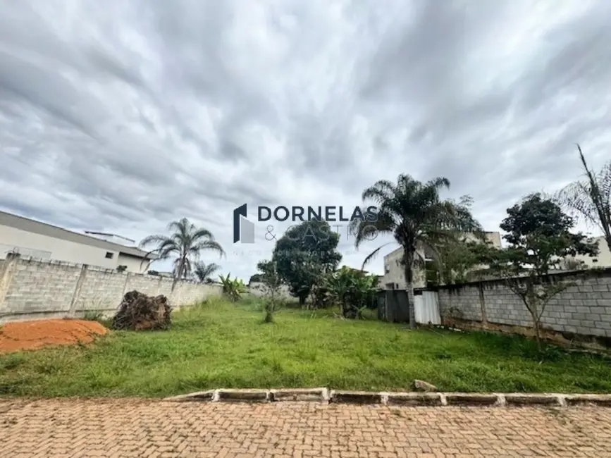 Foto 4 de Terreno / Lote à venda, 800m2 em Guará II, Brasilia - DF