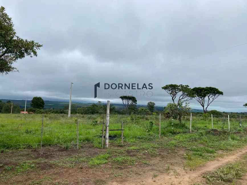 Foto 6 de Chácara com 2 quartos à venda, 20300m2 em Área Rural de Formosa, Formosa - GO