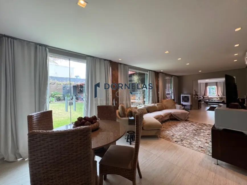 Foto 9 de Casa de Condomínio com 5 quartos à venda, 750m2 em Setor Habitacional Arniqueira (Águas Claras), Brasilia - DF