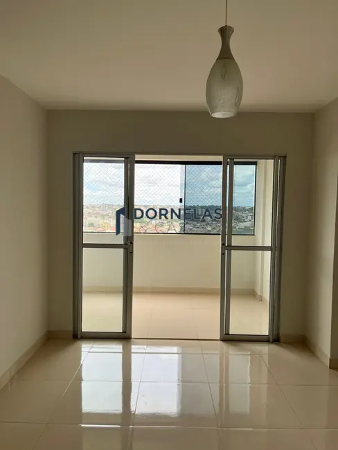 Foto 2 de Apartamento com 3 quartos à venda, 93m2 em Residencial Alto das Caraíbas, Luziania - GO
