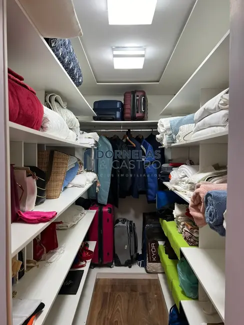 Foto 13 de Casa com 3 quartos à venda, 350m2 em Guará II, Brasilia - DF