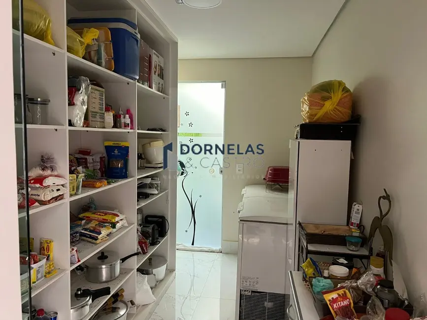 Foto 26 de Casa com 3 quartos à venda, 350m2 em Guará II, Brasilia - DF