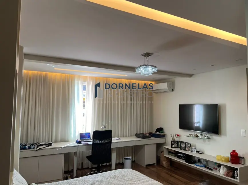 Foto 16 de Casa com 3 quartos à venda, 350m2 em Guará II, Brasilia - DF