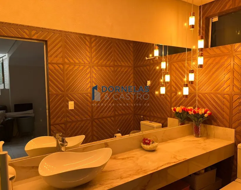 Foto 8 de Casa com 3 quartos à venda, 350m2 em Guará II, Brasilia - DF