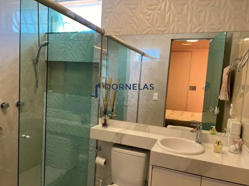 Foto 17 de Casa com 3 quartos à venda, 350m2 em Guará II, Brasilia - DF