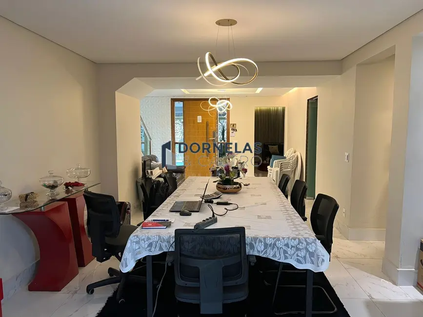 Foto 7 de Casa com 3 quartos à venda, 350m2 em Guará II, Brasilia - DF