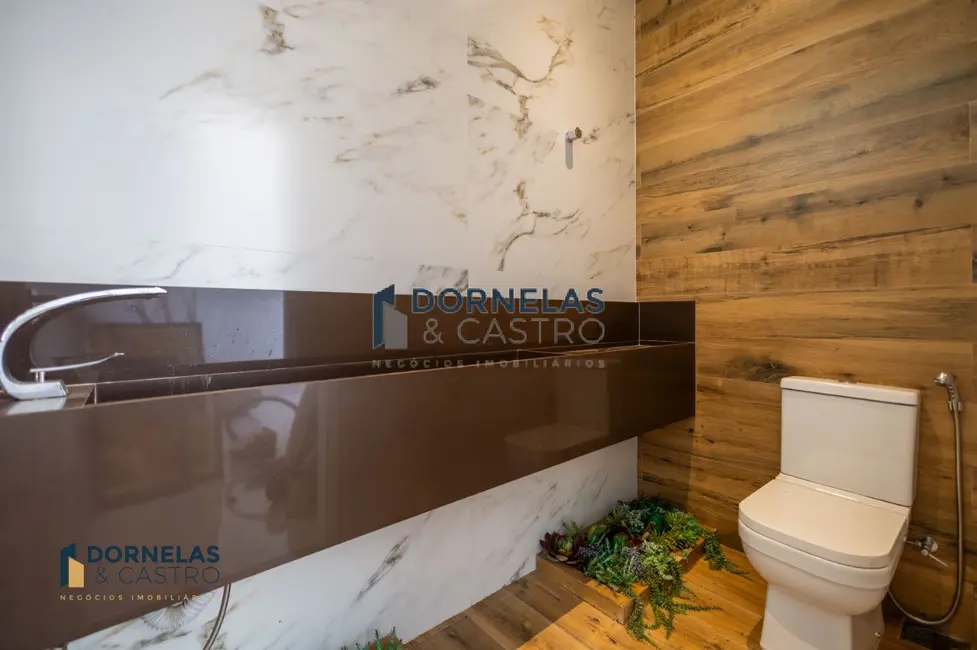 Casa de Condomínio com 3 quartos à venda, 370m2 em Guará I, Brasilia - DF - imagem 6 Foto 6 de Casa de Condomínio com 3 quartos à venda, 370m2 em Guará I, Brasilia - DF