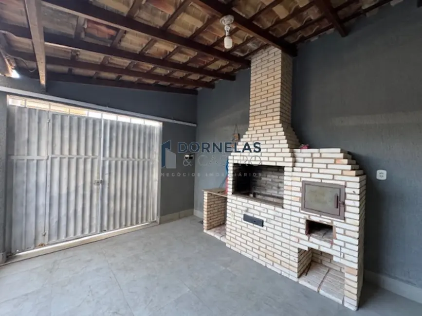 Foto 34 de Casa com 8 quartos à venda, 290m2 em Guará II, Brasilia - DF