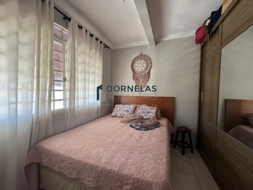 Foto 7 de Casa com 8 quartos à venda, 290m2 em Guará II, Brasilia - DF