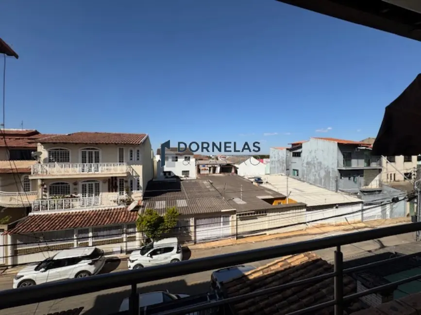 Foto 25 de Casa com 8 quartos à venda, 290m2 em Guará II, Brasilia - DF