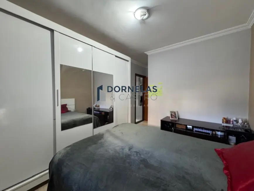 Foto 18 de Casa com 8 quartos à venda, 290m2 em Guará II, Brasilia - DF