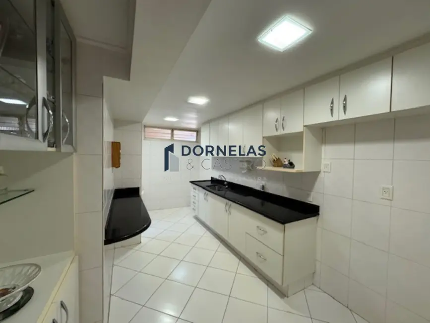 Foto 6 de Apartamento com 2 quartos à venda, 85m2 em Guará II, Brasilia - DF