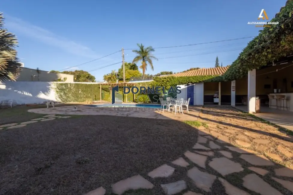 Foto 3 de Casa com 3 quartos à venda, 950m2 em Setor Habitacional Arniqueira (Águas Claras), Brasilia - DF