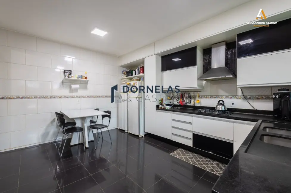 Foto 13 de Casa com 3 quartos à venda, 950m2 em Setor Habitacional Arniqueira (Águas Claras), Brasilia - DF