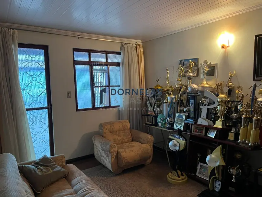 Foto 4 de Casa com 4 quartos à venda, 200m2 em Guará I, Brasilia - DF