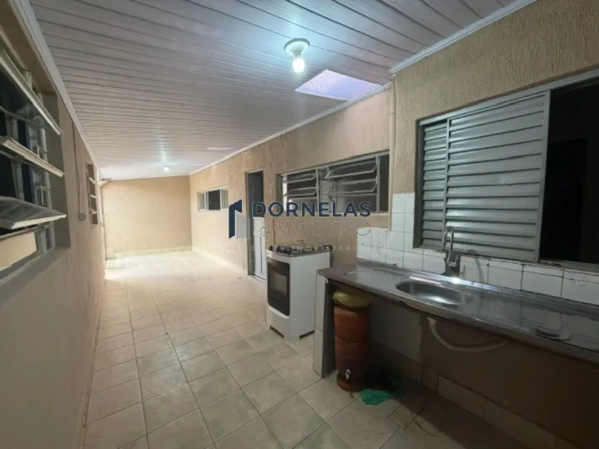 Foto 8 de Casa com 3 quartos à venda, 200m2 em Guará I, Brasilia - DF
