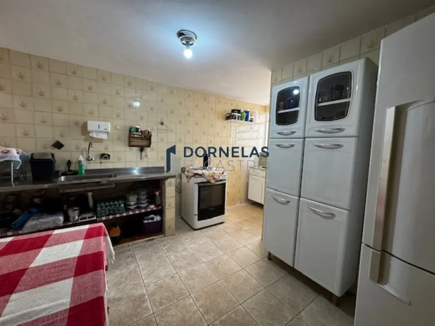 Foto 9 de Casa com 4 quartos à venda, 200m2 em Guará I, Brasilia - DF