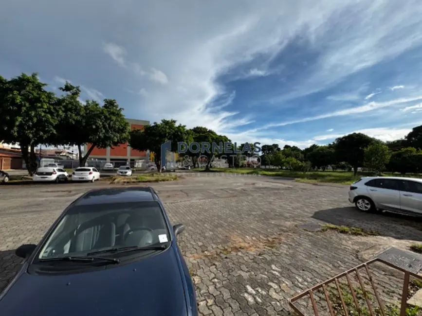 Foto 4 de Casa com 4 quartos à venda, 200m2 em Guará I, Brasilia - DF