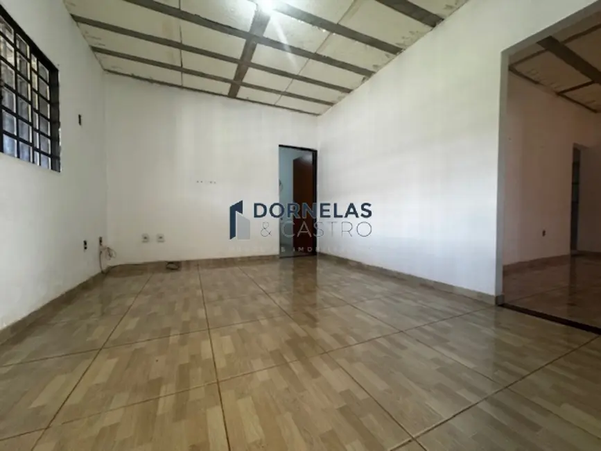 Foto 3 de Casa de Condomínio com 2 quartos à venda, 150m2 em Recanto das Emas, Brasilia - DF