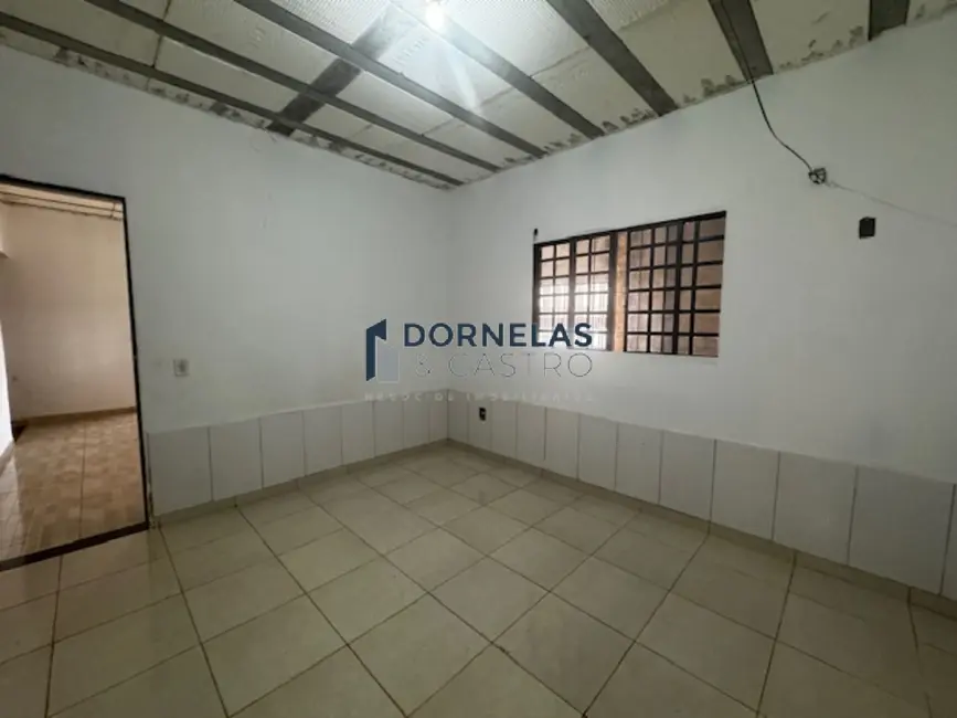 Foto 8 de Casa de Condomínio com 2 quartos à venda, 150m2 em Recanto das Emas, Brasilia - DF
