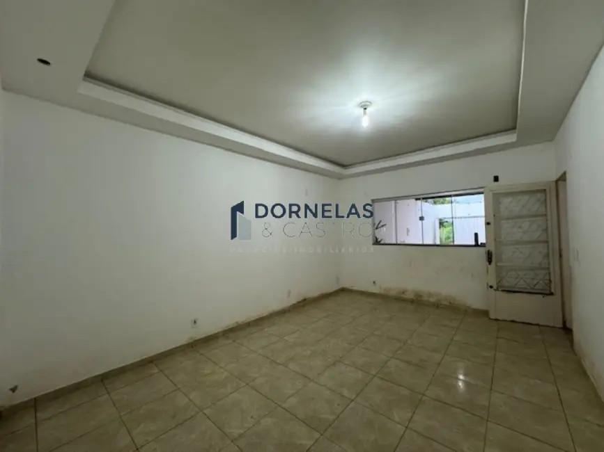 Foto 3 de Casa com 3 quartos à venda, 140m2 em Guará II, Brasilia - DF