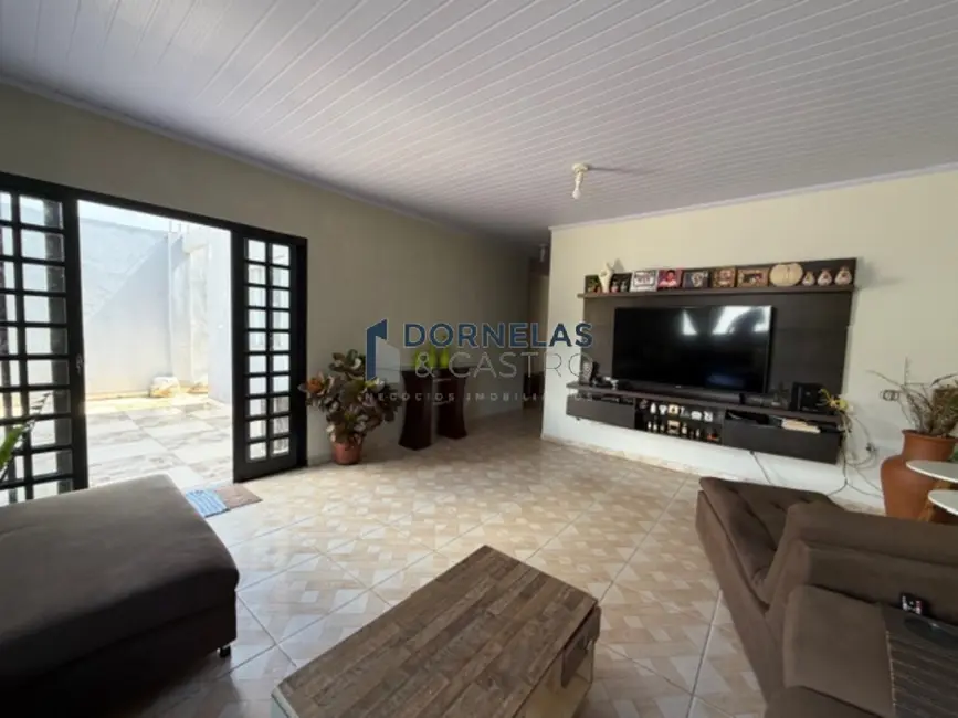 Foto 2 de Casa de Condomínio com 3 quartos à venda, 400m2 em Setor Habitacional Arniqueira (Águas Claras), Brasilia - DF