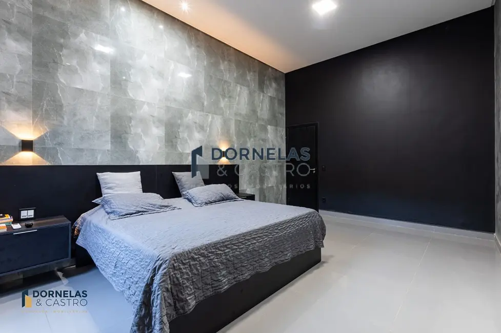 Foto 5 de Casa de Condomínio com 3 quartos à venda, 1230m2 em Setor Habitacional Jardim Botânico, Brasilia - DF