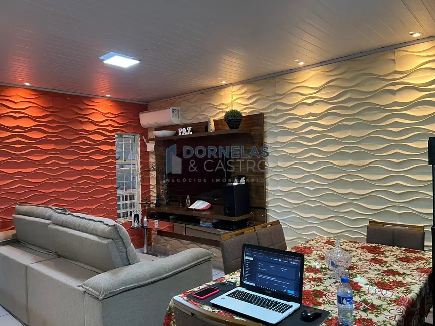 Foto 1 de Casa com 3 quartos à venda, 90m2 em Guará I, Brasilia - DF