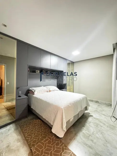 Casa de Condomínio com 3 quartos à venda, 160m2 em Guará II, Brasilia - DF - imagem 7 Foto 7 de Casa de Condomínio com 3 quartos à venda, 160m2 em Guará II, Brasilia - DF