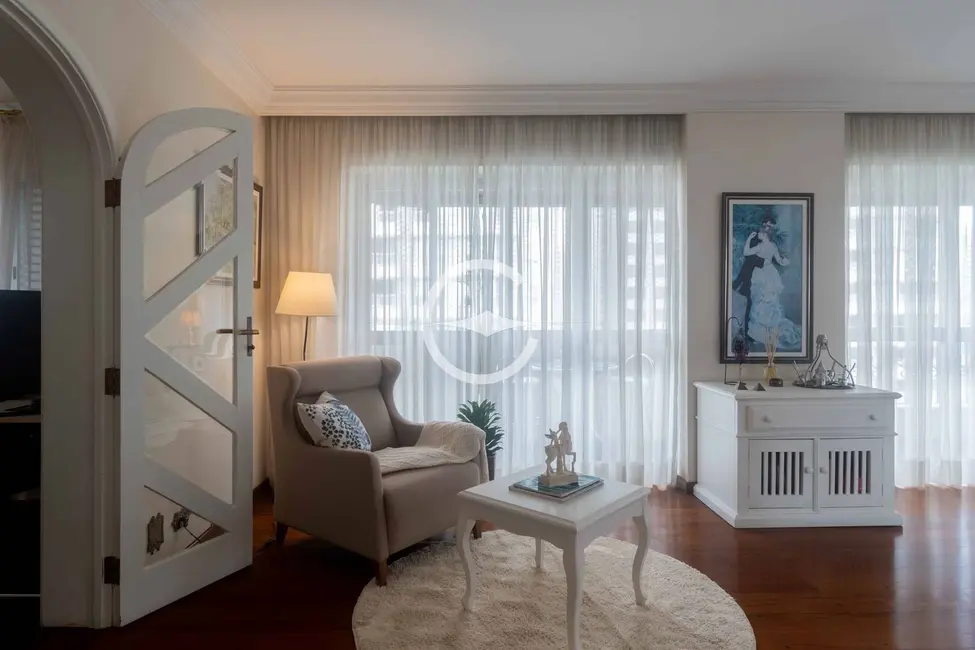 Foto 5 de Apartamento com 3 quartos à venda, 198m2 em Moema, São Paulo - SP