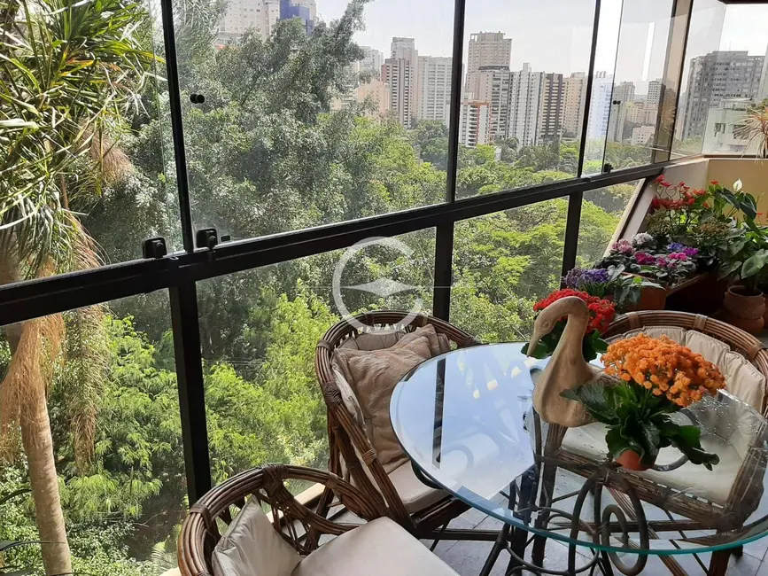 Foto 7 de Apartamento com 3 quartos à venda, 190m2 em Morumbi, São Paulo - SP