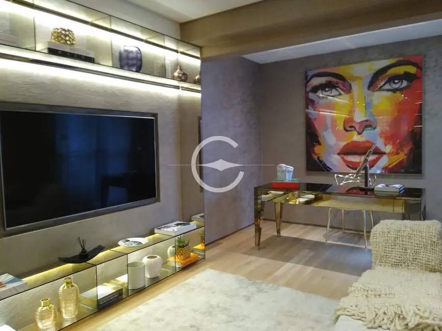 Apartamento com 3 quartos à venda, 252m2 em Moema, São Paulo - SP - imagem 5 Foto 5 de Apartamento com 3 quartos à venda, 252m2 em Moema, São Paulo - SP
