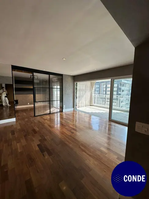 Foto 1 de Apartamento com 2 quartos para alugar, 135m2 em Itaim Bibi, São Paulo - SP