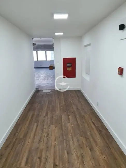 Sala Comercial à venda e para alugar, 204m2 em Cidade Monções, São Paulo - SP - imagem 3 Foto 3 de Sala Comercial à venda e para alugar, 204m2 em Cidade Monções, São Paulo - SP